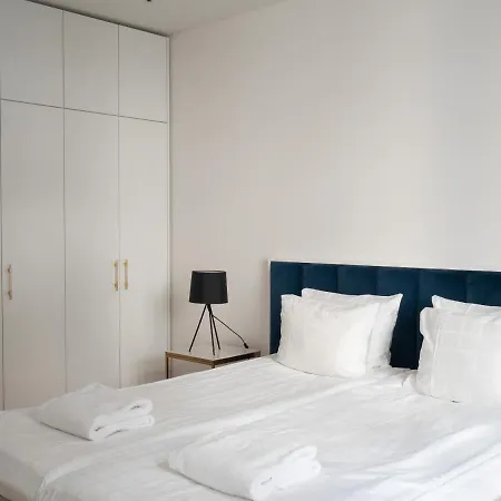 Bob W Koti Ullanlinna Aparthotel